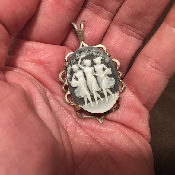 Cameo Pendant Antique Art Nouveau 3 Maidens Muses Goddesses Arts Sciences Litera - Picture 8 of 12